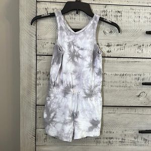 Athleta girl gray and white tie dye one-piece romper! Drawstring and pockets.